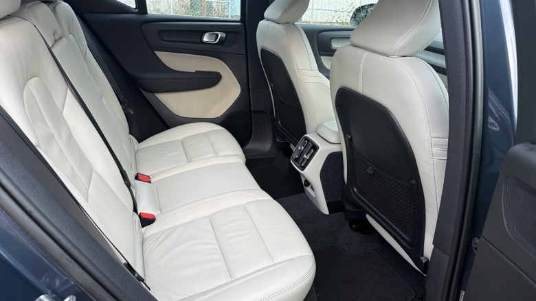 Volvo Xc40 1.5 T3 [163] Inscription 5dr Geartronic Petrol Estate